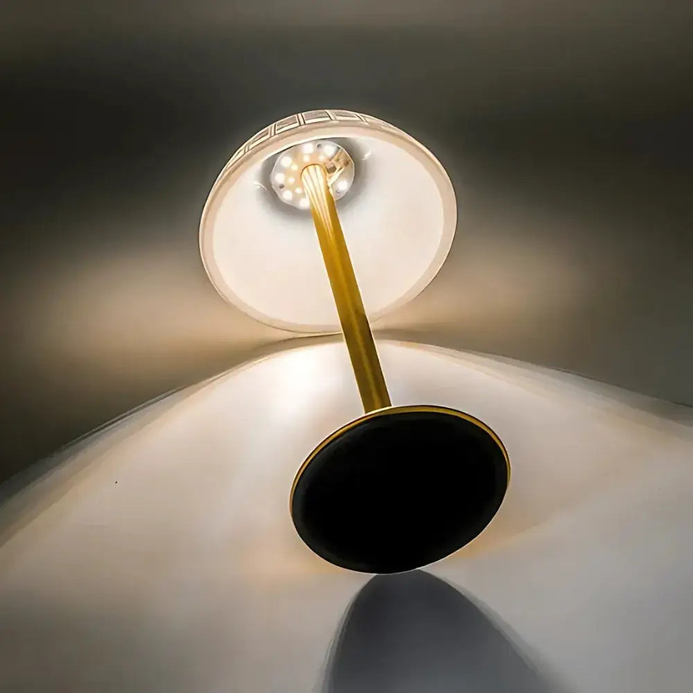 Luminária de Mesa Stella Elegance