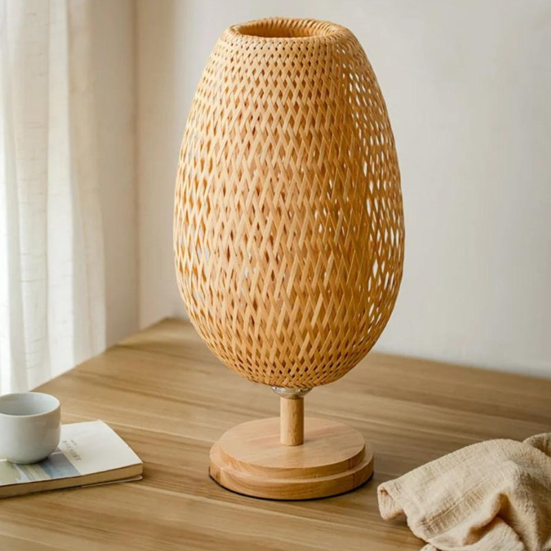 Luminária de Mesa Rattan Eco-Friendly