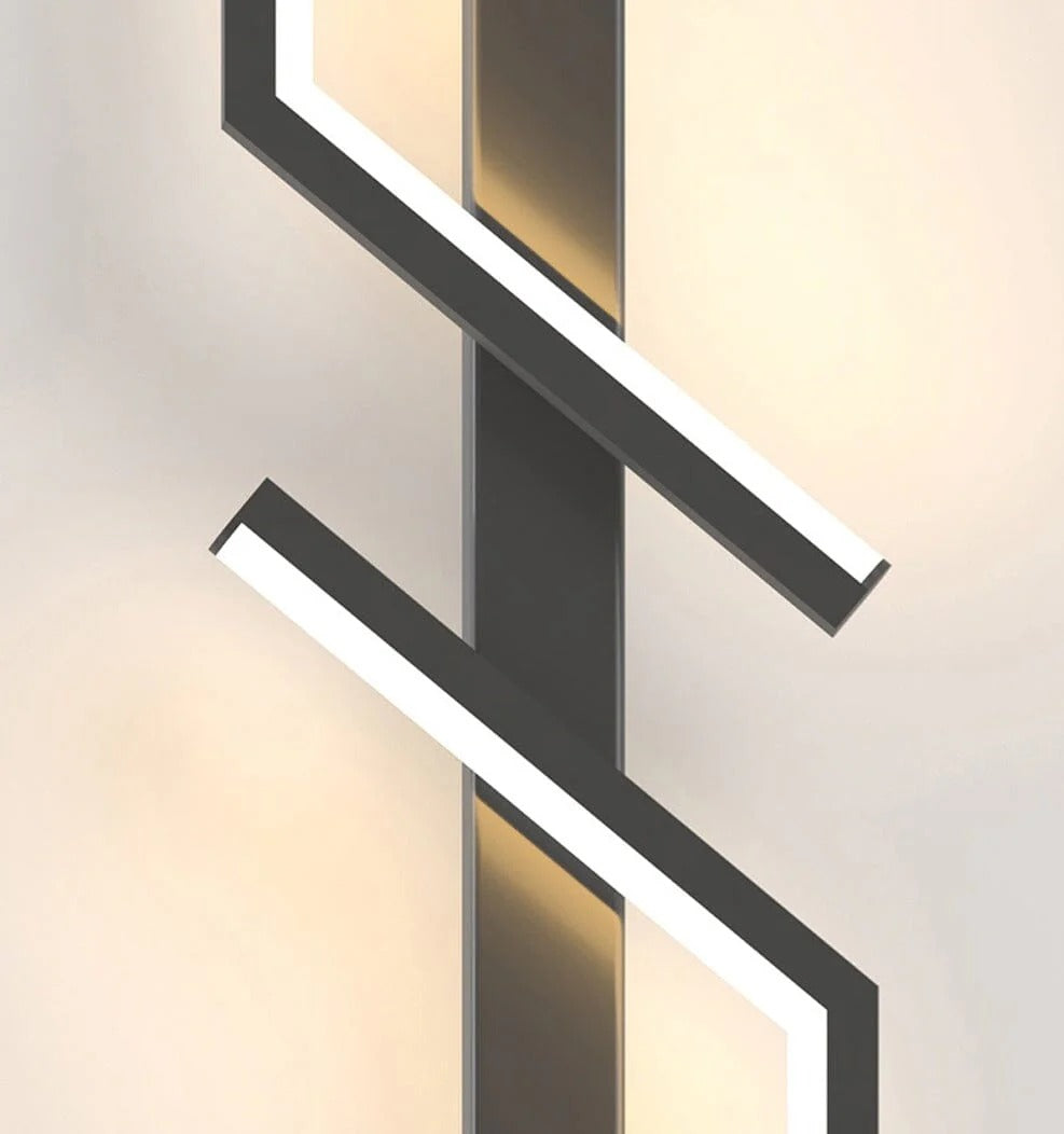 Arandela BEAUTY – Elegância Discreta
