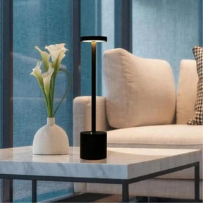 Luminária De Mesa Led Minimalista